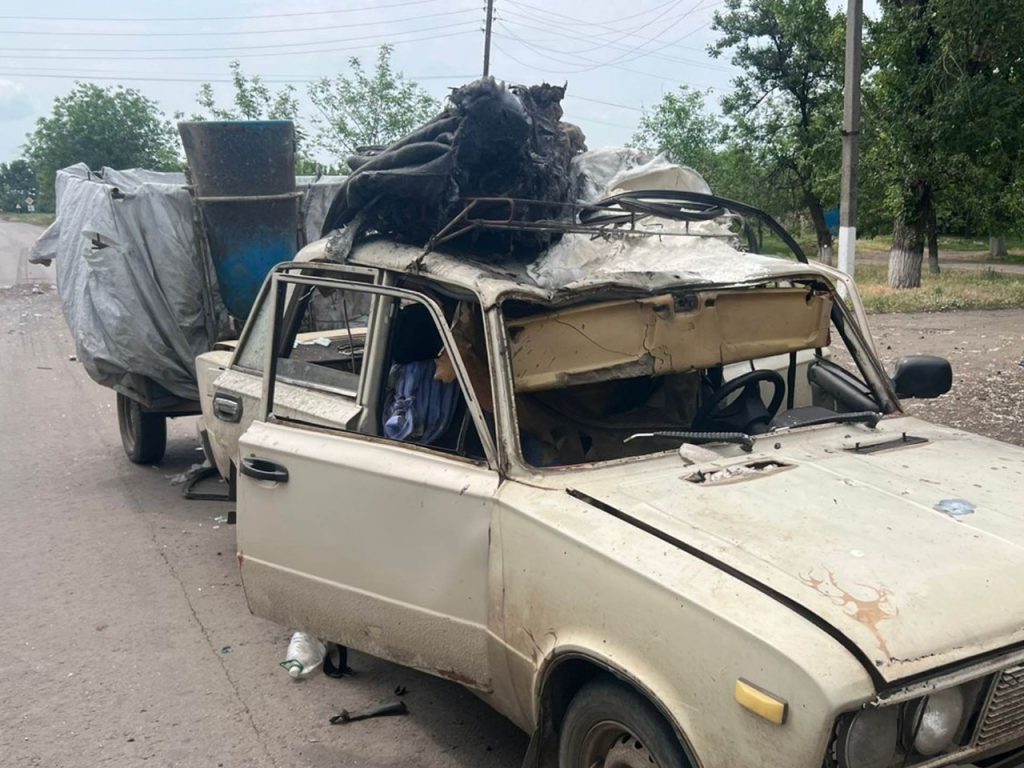 Внаслідок удару дроном по Краматорському району загинула жінка: поранено водія і пасажирку автобуса