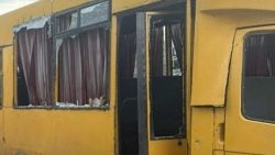 В результате удара дроном по Краматорскому району погибла женщина: ранены водитель и пассажирка автобуса (фото)