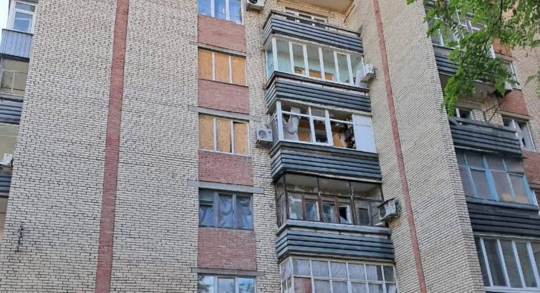 Враг ударил беспилотниками по Славянску: есть повреждения в центральной части города