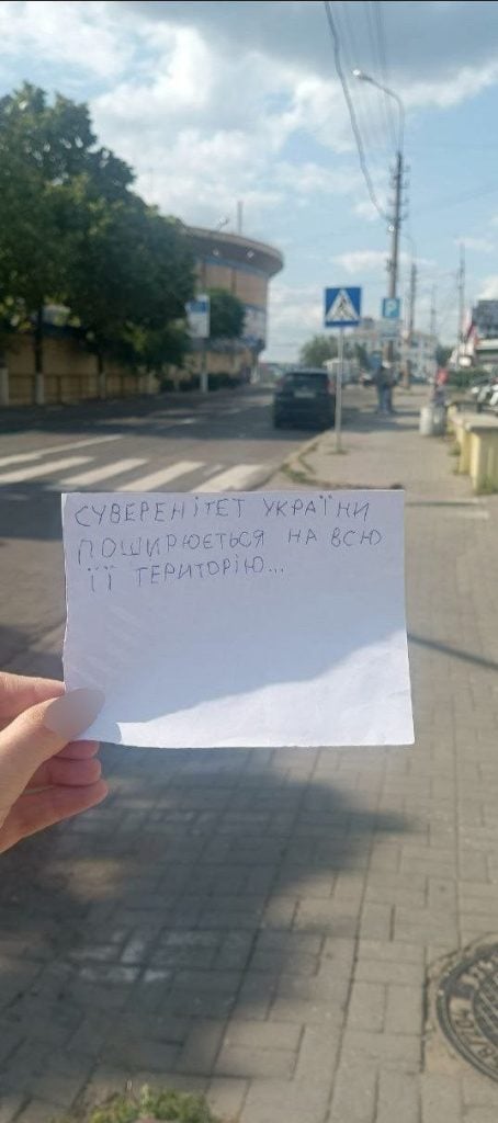 активісти руху Жовта Стрічка поширили на ТОТ важливі меседжі