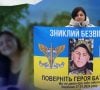 «Ми чекаємо, бо віра дає життя»: як батьки зниклого безвісти військового вже понад рік шукають сина