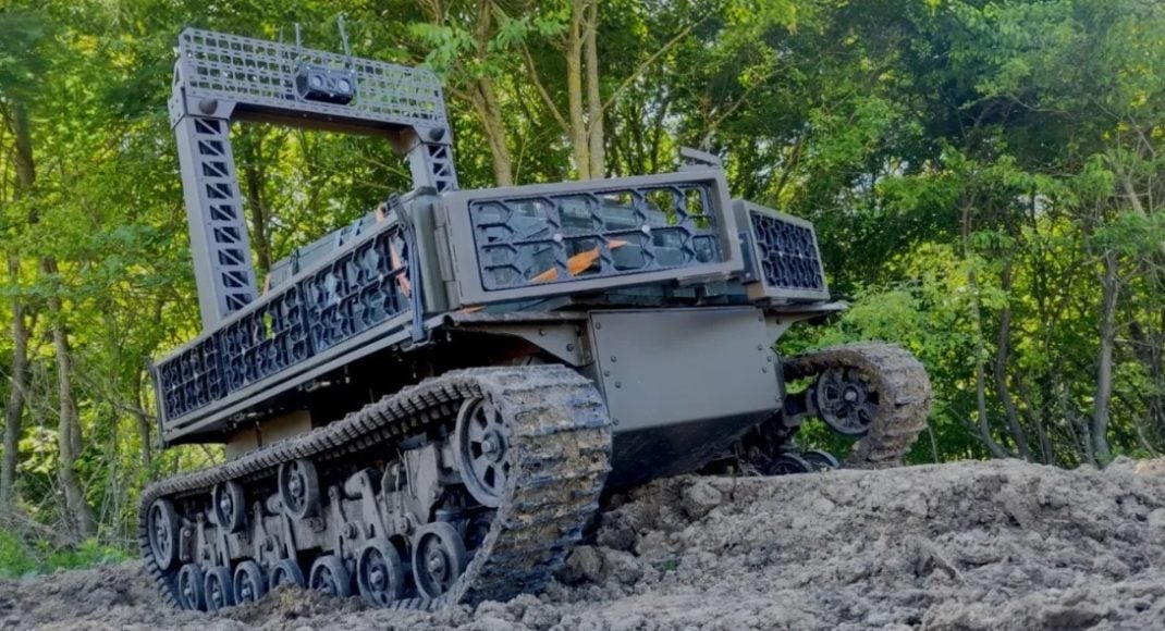 К использованию в украинском войске допустили "Муравья", отечественный беспилотный наземный комплекс