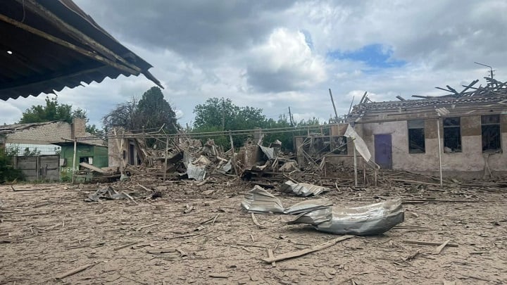 Костянтинівку армія рф атакувала авіабомбами та "Смєрчєм": поранено людину (фото)